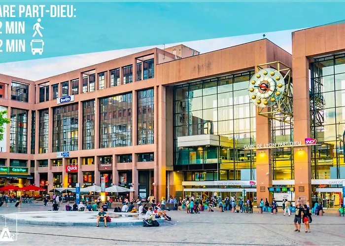 Le Masséna d'Or, Calme, Métro, et Parc Tête D'or Lyon