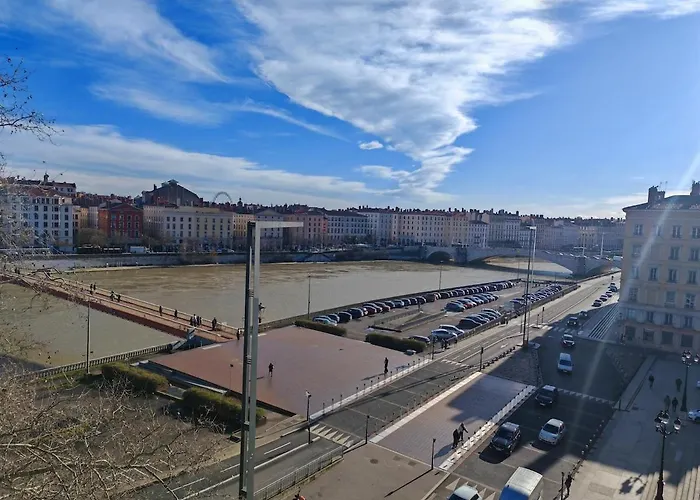Appartement Grand loft bourgeois, Coeur Vieux Lyon