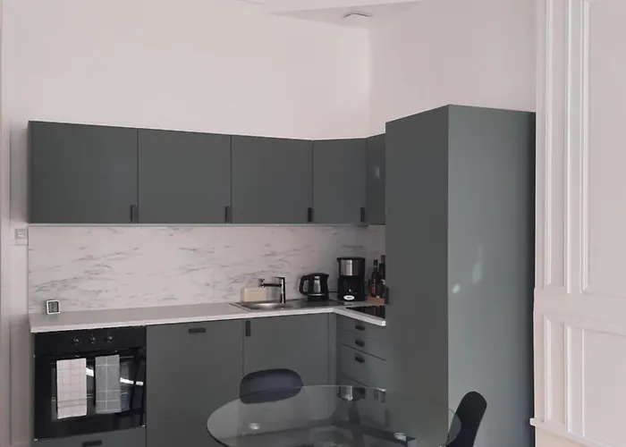 Appartement Haussmannien rénové et climatisé, Centre de Lyon - Métro Saxe-Gambetta