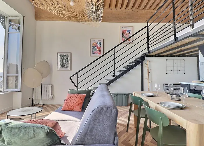 Charming Apartment With An Unobstructed View Lyon