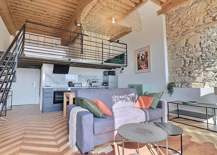 Charming Apartment With An Unobstructed View Lyon
