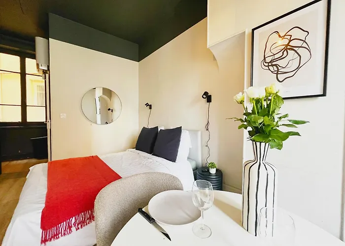 Suite Opium - Check In H24 - Proche Gare Perrache Lyon