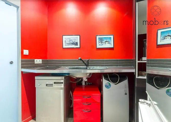 One Bedroom Apartment Centre Lyon Free Private Parking