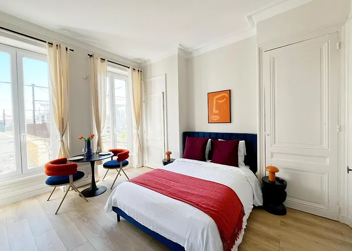 Suite Orion - Check in h24 - proche centre ville Lyon