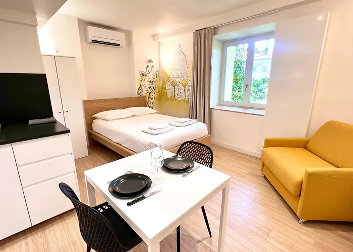 Croix Paquet - Appartements à Lyon