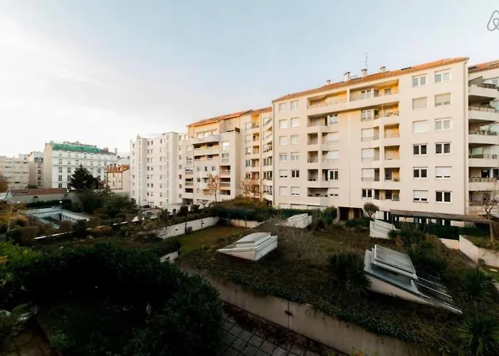 All in Lyon | Cocon Part-Dieu avec balcon