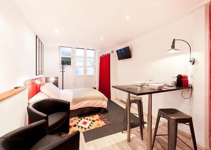 Le studio de la place Saint-Jean du Vieux Lyon AIL