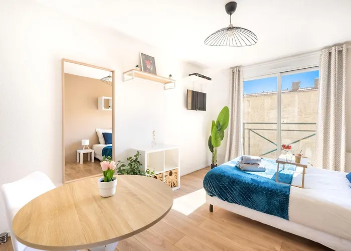 BnGo I Le Cosy I 2 personnes, Gare Perrache, Place Bellecour, Hypercentre Lyon