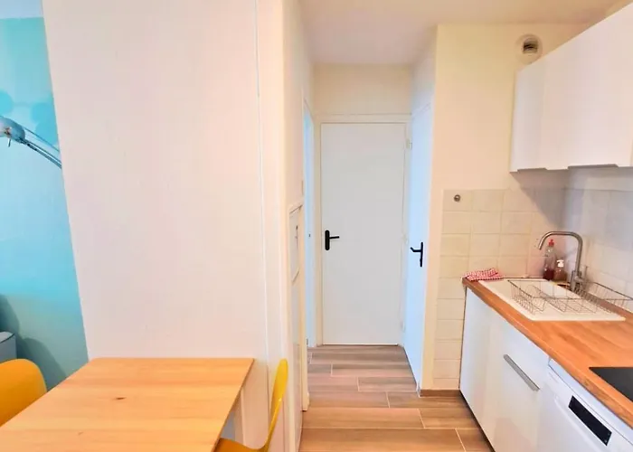 Bel appartement au calme avec parking Lyon